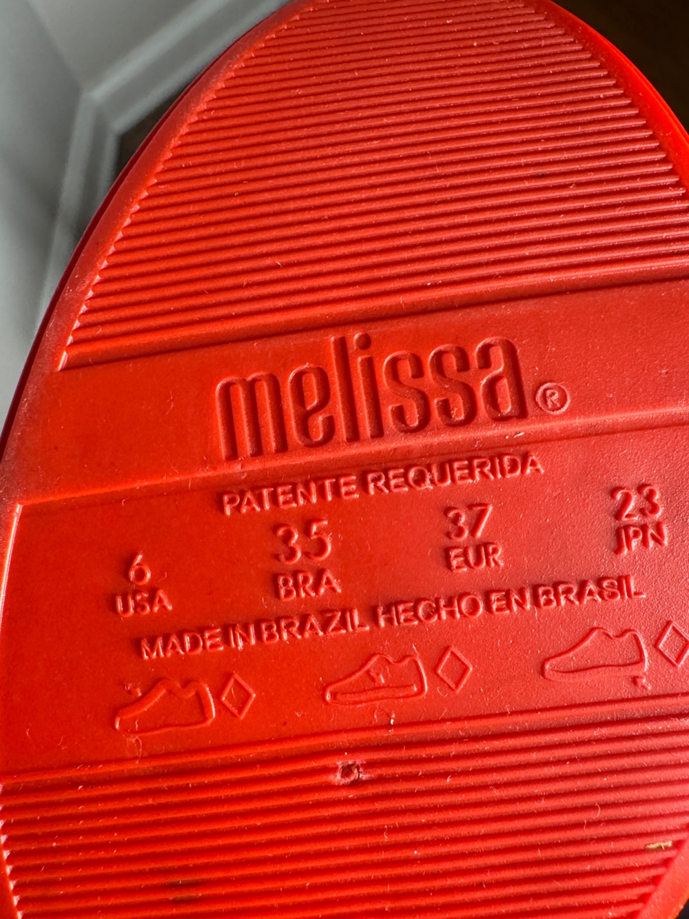 Melissa Groovy Slingback Platform Wedge Pumps in Red Sz. 6 - Picture 10 of 10